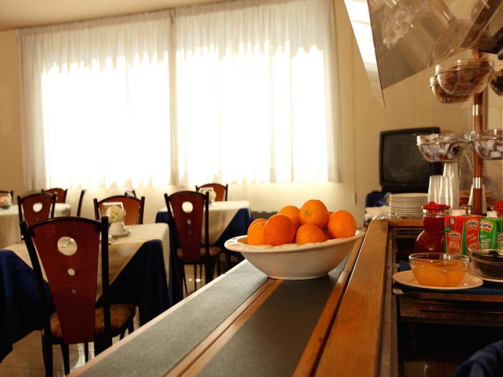 Euro Hotel Пиеве Санто Стефано Екстериор снимка